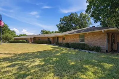 3202 S Country Club Road, Garland, TX 75043 - Photo 2