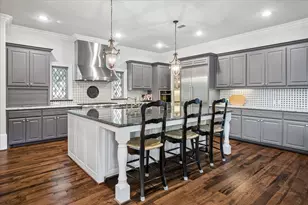 9434 Dartridge Dr, Dallas, TX 75238 - Photo 10
