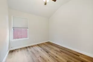 1011 Port Aransas Dr, Little Elm, TX 75068 - Photo 18