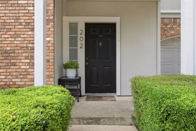 14400 Montfort Drive #202, Dallas, TX 75254 - Photo 2