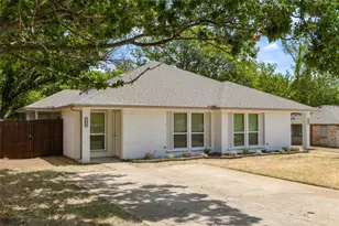 2501 Windy Pine Ln, Arlington, TX 76015 - Photo 1