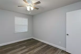 2501 Windy Pine Ln, Arlington, TX 76015 - Photo 18