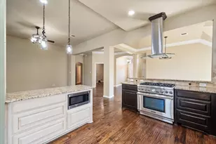 1021 Muirfield Dr, Mansfield, TX 76063 - Photo 6