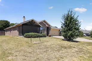 7526 Park Ave, Forest Hill, TX 76140 - Photo 6