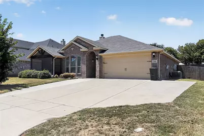 7526 Park Avenue, Forest Hill, TX 76140 - Photo 4