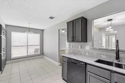 2909 Menlo Park Lane, Carrollton, TX 75007 - Photo 14