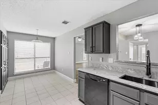 2909 Menlo Park Ln, Carrollton, TX 75007 - Photo 14