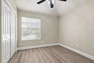 2909 Menlo Park Lane, Carrollton, TX 75007 - Photo 4