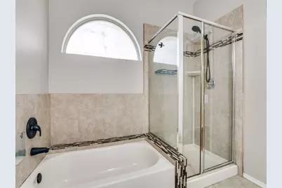 10618 Lansdowne Lane, Rowlett, TX 75089 - Photo 8