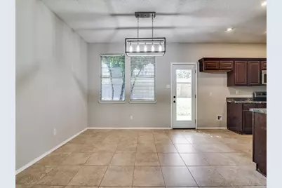 10618 Lansdowne Lane, Rowlett, TX 75089 - Photo 4