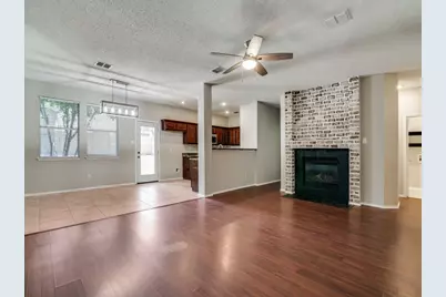 10618 Lansdowne Lane, Rowlett, TX 75089 - Photo 6