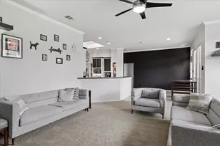 10237 Red Bluff Ln, Fort Worth, TX 76177 - Photo 4