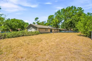905 Meadowlark Ln, Stephenville, TX 76401 - Photo 26