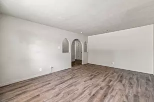 905 Meadowlark Ln, Stephenville, TX 76401 - Photo 6