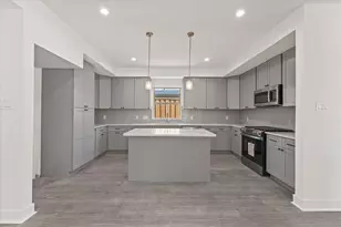 3792 Wenatche Dr, Dallas, TX 75233 - Photo 2
