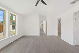 3792 Wenatche Dr, Dallas, TX 75233 - Photo 14
