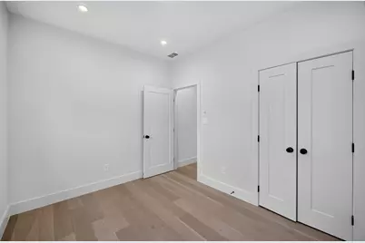 413 Graham Avenue, Dallas, TX 75223 - Photo 24