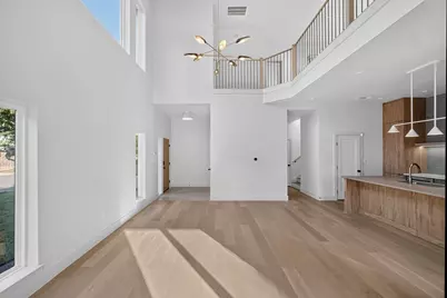 413 Graham Avenue, Dallas, TX 75223 - Photo 10