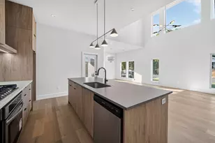413 Graham Ave, Dallas, TX 75223 - Photo 6