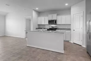 2001 Fallston Dr, Fort Worth, TX 76108 - Photo 4