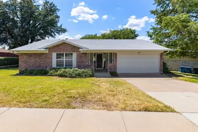 1804 Westwood Circle, Carrollton, TX 75006 - Photo 1