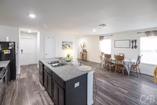 7910 Vineyard Dr, Abilene, TX 79606 - Photo 10