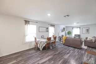 7910 Vineyard Dr, Abilene, TX 79606 - Photo 2