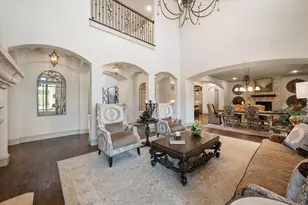 7947 Chartwell Ln, Fort Worth, TX 76120 - Photo 12