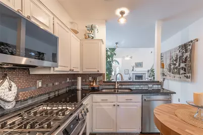 3001 Brookshire Drive, Plano, TX 75075 - Photo 10