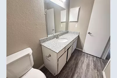 1122 Millview #2704, Arlington, TX 76012 - Photo 16