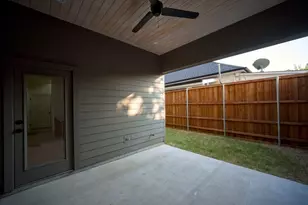 5445 Terry St, Dallas, TX 75223 - Photo 12