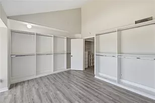 4551 N O'Connor Rd, Irving, TX 75062 - Photo 22