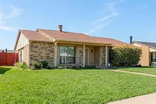 5613 Truitt St, The Colony, TX 75056 - Photo 2