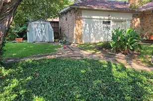 1210 Vicksburg Dr, Garland, TX 75041 - Photo 4