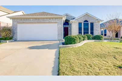 2612 Evening Shade Drive, Fort Worth, TX 76131 - Photo 1