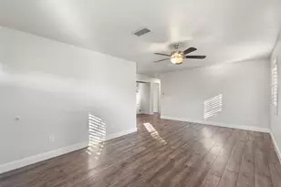 314 Woodard St, Farmersville, TX 75442 - Photo 8