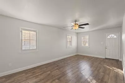 314 Woodard Street, Farmersville, TX 75442 - Photo 6