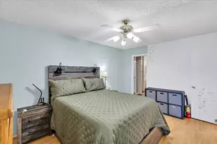 5906 Santa Fe Dr, Arlington, TX 76017 - Photo 18