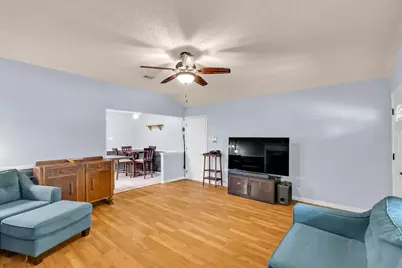 5906 Santa Fe Drive, Arlington, TX 76017 - Photo 8