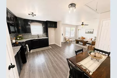 106 Raymond Street, Bowie, TX 76230 - Photo 12