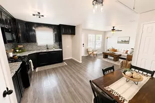 106 Raymond St, Bowie, TX 76230 - Photo 12
