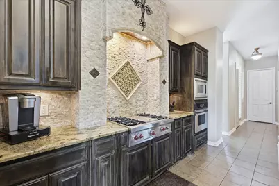 8571 Navisota Drive, Lantana, TX 76226 - Photo 10
