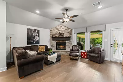 251 Lariat Trail, Waxahachie, TX 75165 - Photo 8