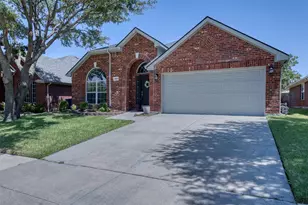 6880 Longhorn Trl, Frisco, TX 75034 - Photo 2