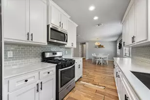 202 Lone Star St, Joshua, TX 76058 - Photo 20