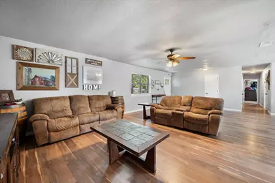202 Lone Star Street, Joshua, TX 76058 - Photo 8