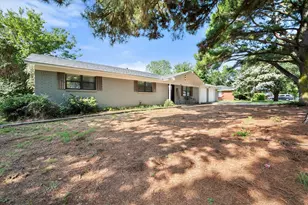 202 Lone Star St, Joshua, TX 76058 - Photo 2