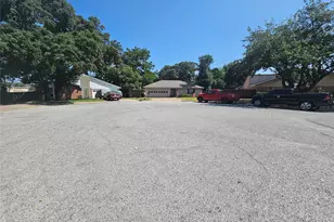 7239 Muse Ct, Fort Worth, TX 76112 - Photo 36
