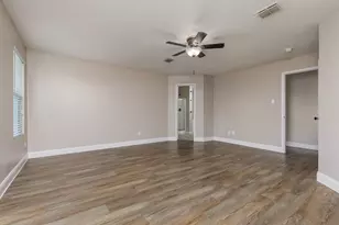 2228 Bradford Pear Dr, Little Elm, TX 75068 - Photo 16