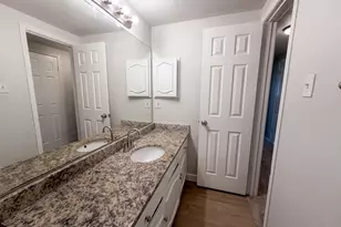 3969 Lost Creek Dr, Dallas, TX 75224 - Photo 10